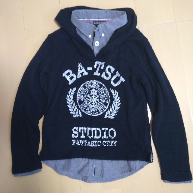 BA-TSU(バツ)のフードつきニットトップス 150cm BA-TSU STUDIO キッズ/ベビー/マタニティのキッズ服男の子用(90cm~)(ニット)の商品写真