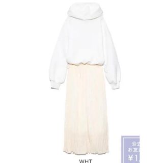 エミアトリエ(emmi atelier)のachan様専用！新品試着のみ☆emmi  atelier☆ドッキングフーディ(ロングワンピース/マキシワンピース)