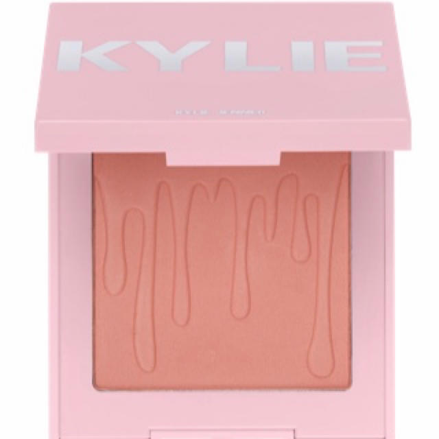 Kylie Cosmetics(カイリーコスメティックス)のKylie cosmetics チーク コスメ/美容のベースメイク/化粧品(チーク)の商品写真