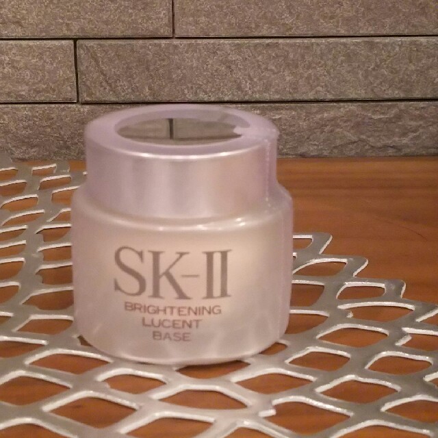 SK-II(エスケーツー)のSK―Ⅱブライトニングルーセントベース コスメ/美容のベースメイク/化粧品(化粧下地)の商品写真