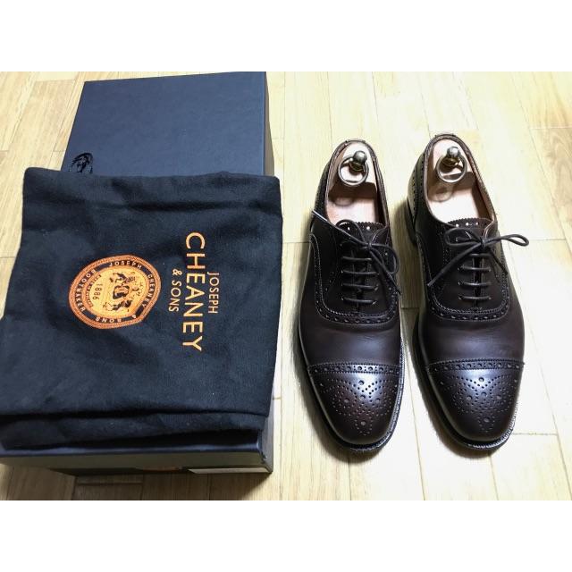 CHEANEY(チーニー)の【着用数回美品】チーニー セミブローグシューズ BEAMS別注 メンズの靴/シューズ(ドレス/ビジネス)の商品写真