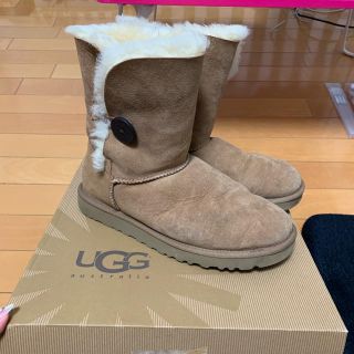 アグ(UGG)のUGG ムートンブーツ ベージュ 箱あり(ブーツ)