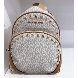 マイケルコース(Michael Kors) モデル リュック(レディース)の通販 26 ...
