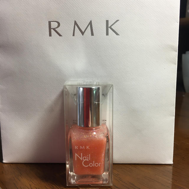 RMK(アールエムケー)のRMK ネイルカラー EX SH-01 シャイニー クリアホワイトピンクお買い得 コスメ/美容のネイル(マニキュア)の商品写真