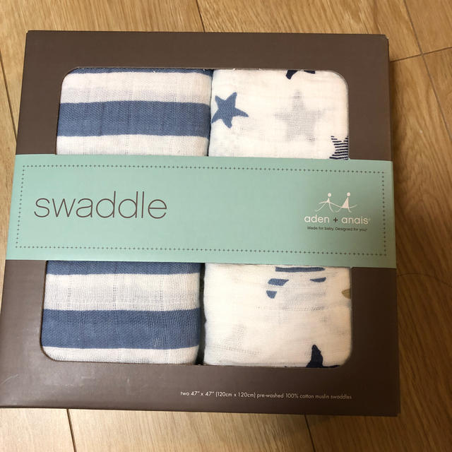 aden+anais(エイデンアンドアネイ)のrock star 2-pack classic swaddles キッズ/ベビー/マタニティのキッズ/ベビー/マタニティ その他(その他)の商品写真