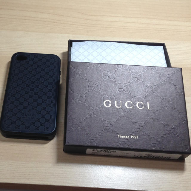 Gucci(グッチ)の♡GUCCI iPhone4ケース♡ スマホ/家電/カメラのスマホアクセサリー(モバイルケース/カバー)の商品写真