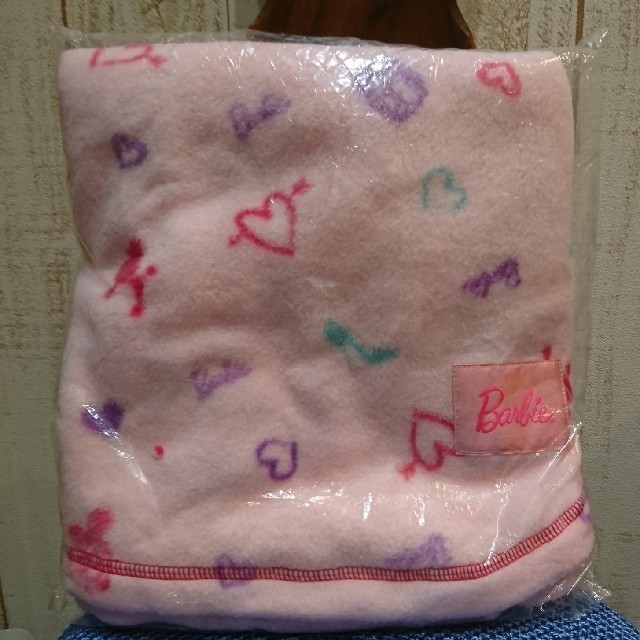 Barbie(バービー)のバービー ブランケット キッズ/ベビー/マタニティのこども用ファッション小物(おくるみ/ブランケット)の商品写真