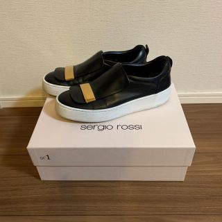 Sergio Rossiのフリマアイテム一覧 Sergio Rossiのフリマアイテム一覧