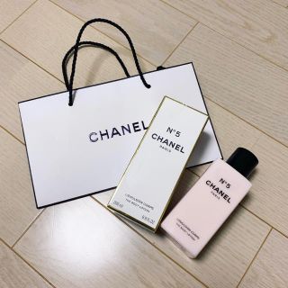 シャネル(CHANEL)の新品未使用 シャネル N°5  ボディ ローション 200ml 紙袋付けます(ボディローション/ミルク)