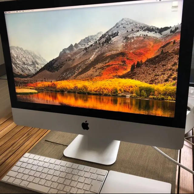 Mac (Apple)(マック)のiMac 21.5inch Late スマホ/家電/カメラのPC/タブレット(デスクトップ型PC)の商品写真