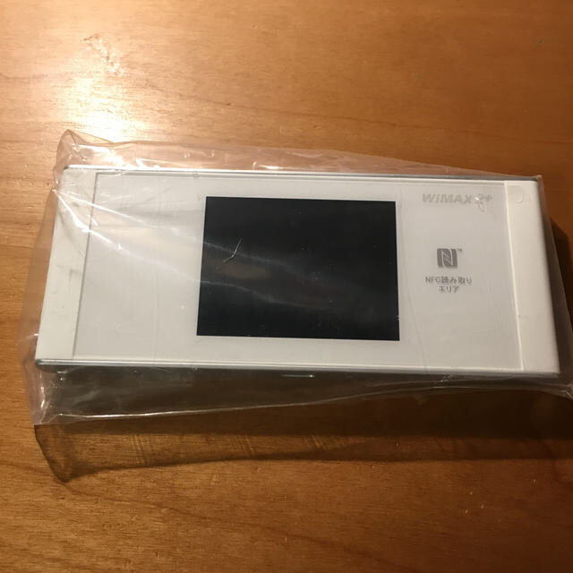 au(エーユー)のUQ  WIMAX2＋    Wi-fiモバイルルーター スマホ/家電/カメラのPC/タブレット(PC周辺機器)の商品写真