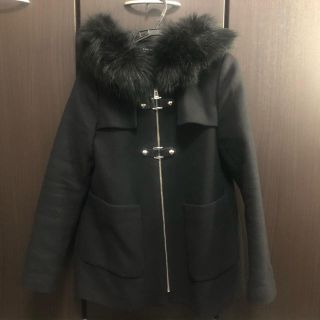 ザラ(ZARA)のZARA  ザラ  ファーダッフルショートコート　Sサイズ(ダッフルコート)