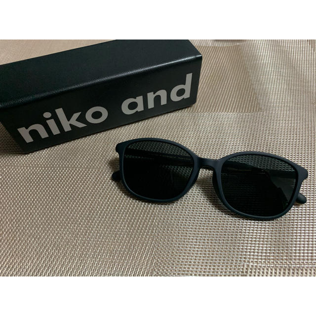 niko and...(ニコアンド)の♡[niko and ...×JINS]マットウェリントンサングラス　ブラック♡ レディースのファッション小物(サングラス/メガネ)の商品写真