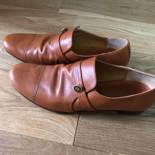 ショセ(chausser)の✨値下げしました✨ショセ ボタンマニッシュシューズ 革靴(ローファー/革靴)