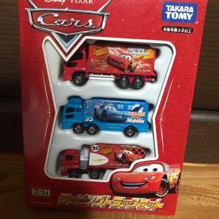 タカラトミー(Takara Tomy)の★ディズニー　トミカ　ディズニー　カーズ　ラッピングトラックセット　廃盤(ミニカー)