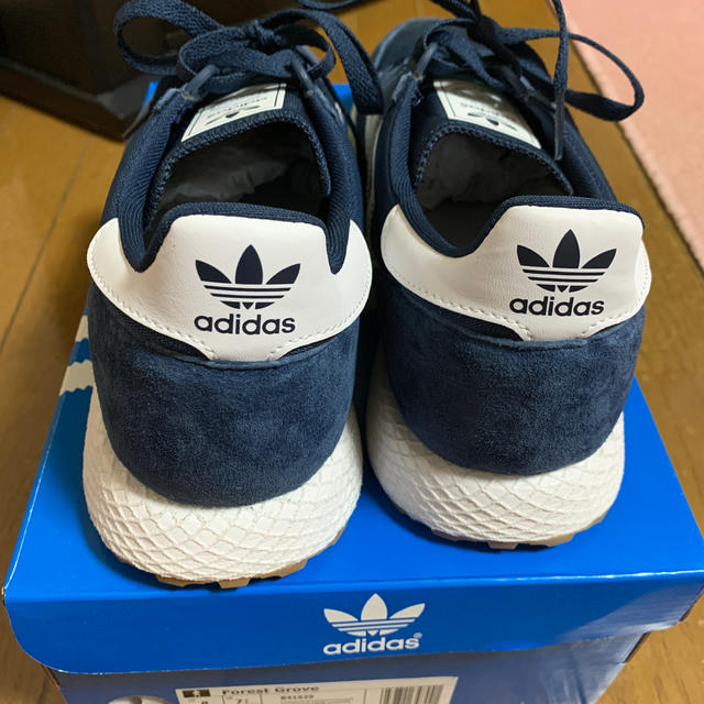 adidas(アディダス)の紅茶様専用　再値下げ！！adidas オリジナルス　スニーカー　26センチ メンズの靴/シューズ(スニーカー)の商品写真