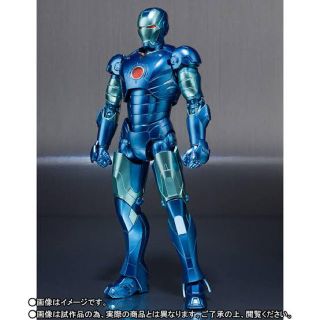 バンダイ(BANDAI)のフィギュアーツ　アイアンマン　ブルーステルスver(アメコミ)