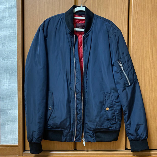 ZARA(ザラ)のZARA ma-1 メンズのジャケット/アウター(ブルゾン)の商品写真