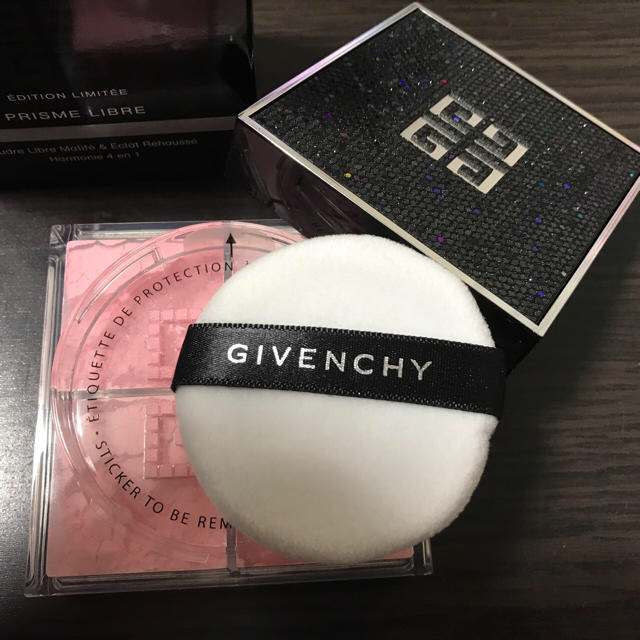 GIVENCHY(ジバンシィ)のGIVENCHY プリズム・リーブル コスメ/美容のベースメイク/化粧品(フェイスパウダー)の商品写真