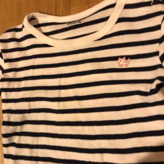 ユニクロ(UNIQLO)のユニクロ ベビー80 ボーダーカットソー ロングTシャツ(シャツ/カットソー)