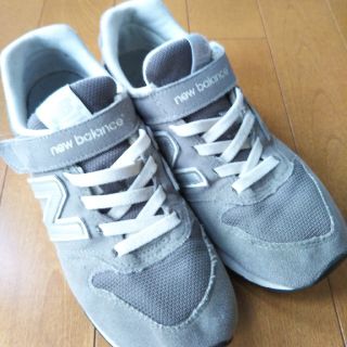 ニューバランス(New Balance)のnew balance　キッズ　KV996CAY グレー　22cm(スニーカー)