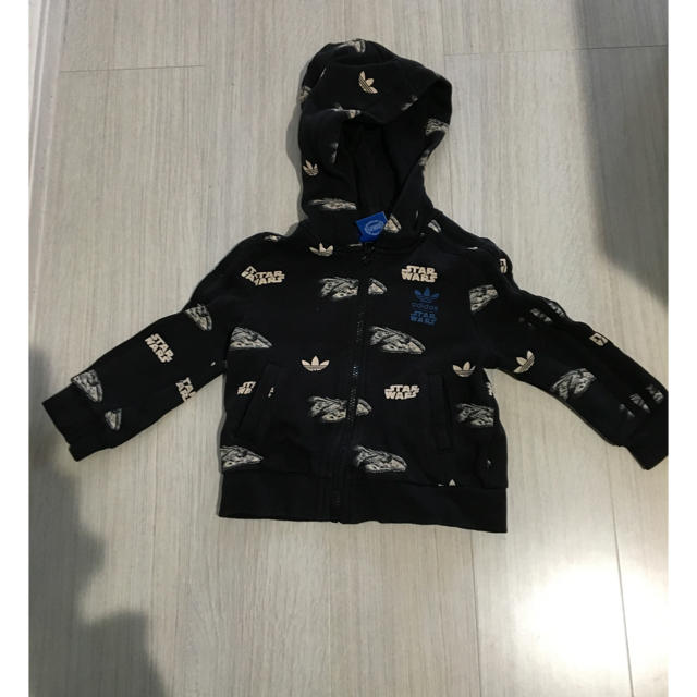 adidas(アディダス)のadidas パーカー  キッズ/ベビー/マタニティのキッズ服男の子用(90cm~)(ジャケット/上着)の商品写真