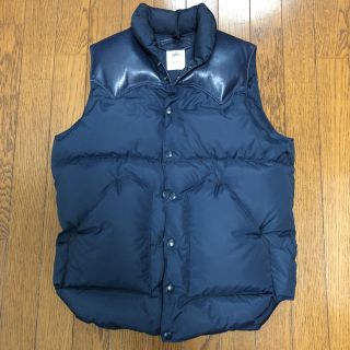 ロッキーマウンテンフェザーベッド(Rocky Mountain Featherbed)のビームス ×ロッキーマウンテン ベスト(ダウンベスト)