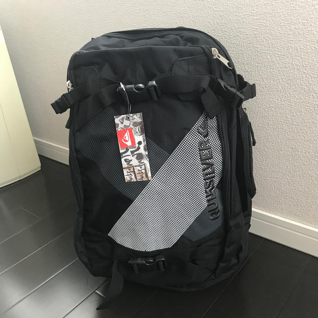 QUIKSILVER(クイックシルバー)のクイックシルバー　バックパック   新品 メンズのバッグ(バッグパック/リュック)の商品写真