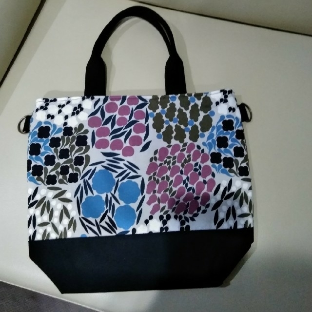 marimekko - マリメッコ marimekko トートバッグの通販 by シャラポア's shop｜マリメッコならラクマ