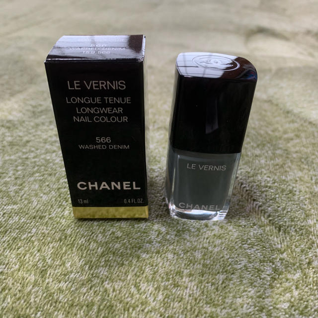 CHANEL(シャネル)のシャネル ネイル ヴェルニ    566   ウォッシュド デニム コスメ/美容のネイル(マニキュア)の商品写真