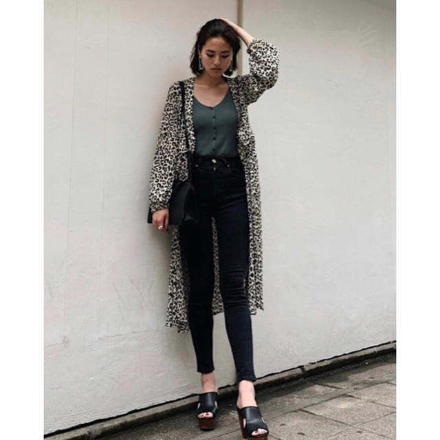 moussy(マウジー)のmoussy HW Rebirth L／BLACK SKINNY レディースのパンツ(デニム/ジーンズ)の商品写真