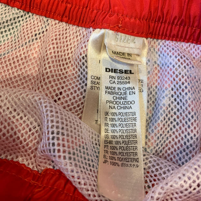 DIESEL(ディーゼル)のそら様専用ディーゼル ボーイズ  水着 110ー120センチ キッズ/ベビー/マタニティのキッズ服男の子用(90cm~)(水着)の商品写真