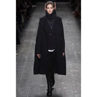 VALENTINO ヴァレンティノ ニット 変形 ポンチョ ブラック