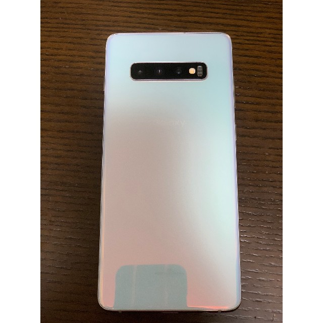 Galaxy(ギャラクシー)の【SIMロック解除済み】au Galaxy S10+ SCV42 スマホ/家電/カメラのスマートフォン/携帯電話(スマートフォン本体)の商品写真