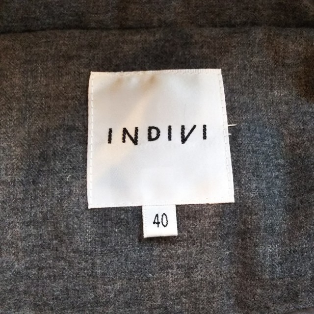 INDIVI(インディヴィ)のダウン  ウール  ベスト レディースのジャケット/アウター(ダウンベスト)の商品写真