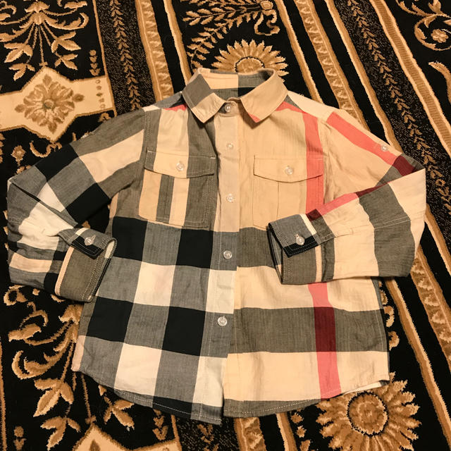 BURBERRY(バーバリー)のバーバリー  4才　ブラウス キッズ/ベビー/マタニティのキッズ服男の子用(90cm~)(ブラウス)の商品写真