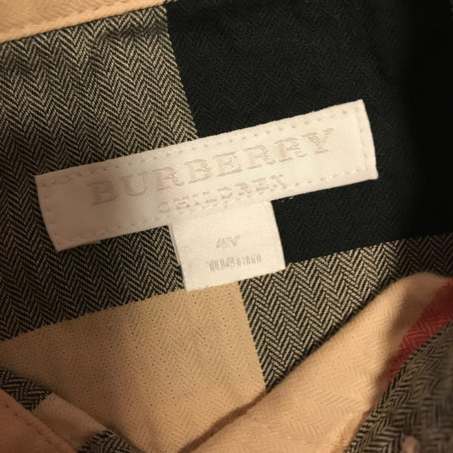 BURBERRY(バーバリー)のバーバリー  4才　ブラウス キッズ/ベビー/マタニティのキッズ服男の子用(90cm~)(ブラウス)の商品写真