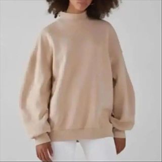 ベルシュカ(Bershka)のベルシュカ★オーバーサイズ ハイネックスウェットトップス★トレーナー/ニット(トレーナー/スウェット)