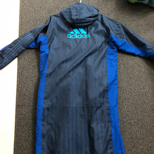 adidas(アディダス)のadidas ベンチコート スポーツ/アウトドアのサッカー/フットサル(その他)の商品写真