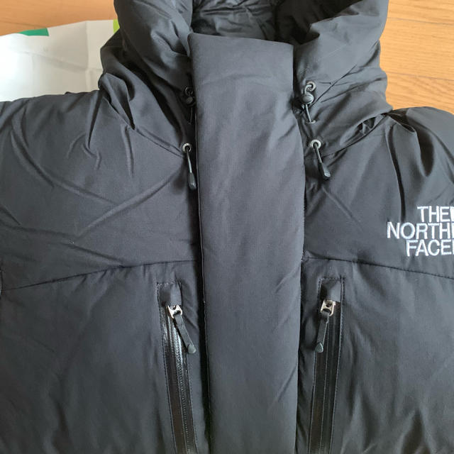 THE NORTH FACE(ザノースフェイス)のNORTH FACE BALTRO LIGHT JACKET 黒 M メンズのジャケット/アウター(ダウンジャケット)の商品写真