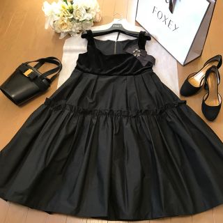 ナチュラルネイビー FOXEY レベッカ ベロアノアール 2011年 69000円