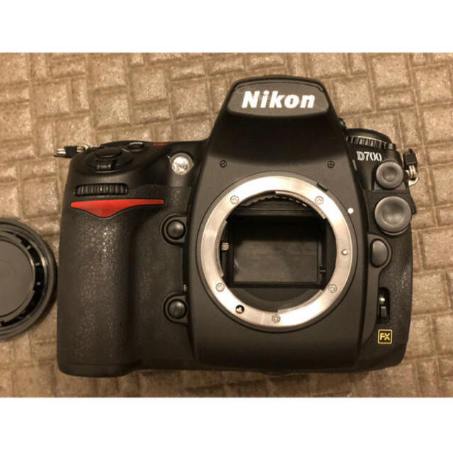 Nikon(ニコン)のNIKON D700 ボディ　ジャンク スマホ/家電/カメラのカメラ(デジタル一眼)の商品写真