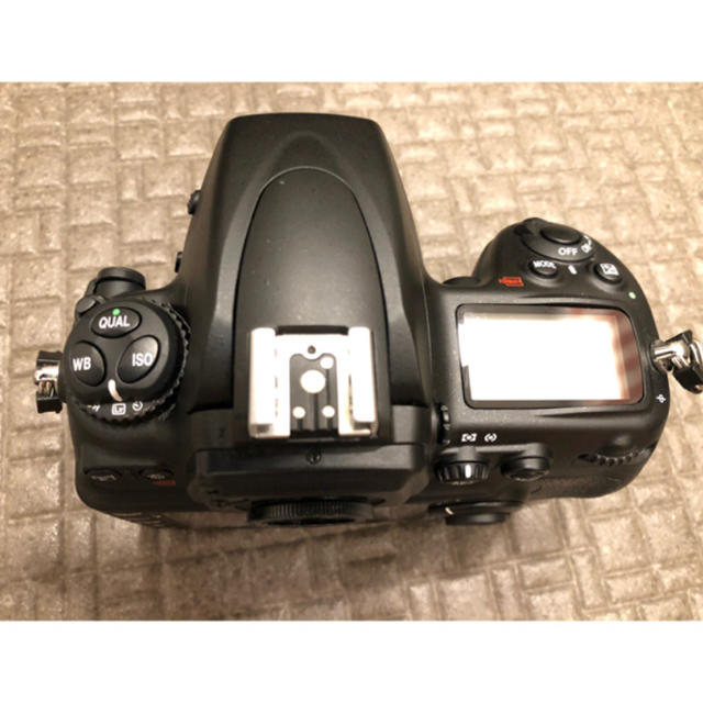 Nikon(ニコン)のNIKON D700 ボディ　ジャンク スマホ/家電/カメラのカメラ(デジタル一眼)の商品写真