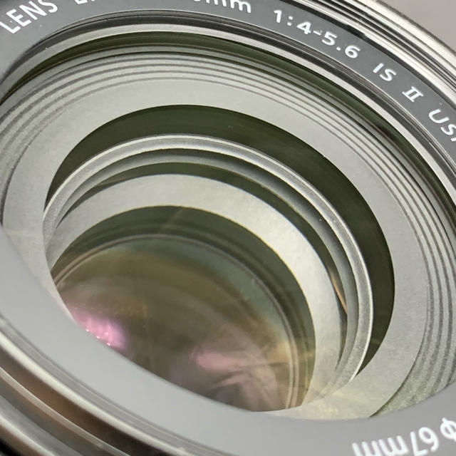 Canon(キヤノン)のCanon EF 70-300mm f4-5.6 IS Ⅱ USM ！ スマホ/家電/カメラのカメラ(レンズ(ズーム))の商品写真