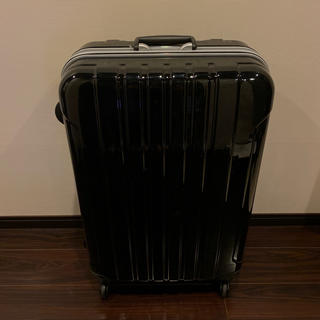 【期間限定値引き‼︎】スーツケース　ブラック(トラベルバッグ/スーツケース)