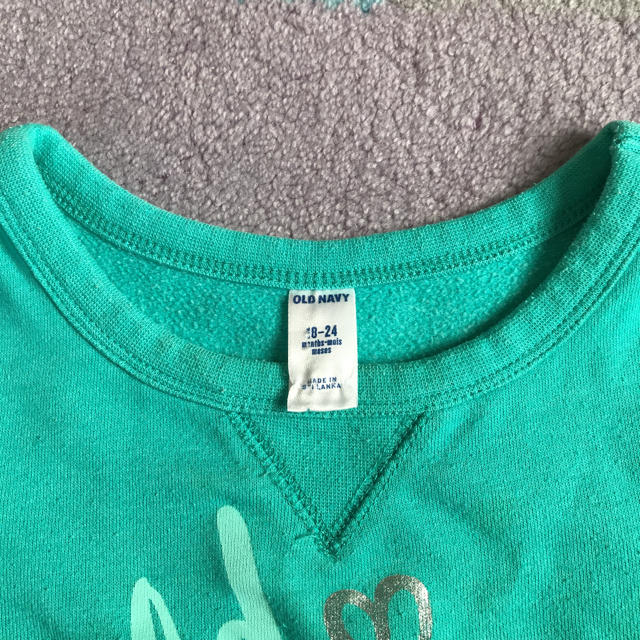 Old Navy(オールドネイビー)のOld Navyトレーナー キッズ/ベビー/マタニティのキッズ服女の子用(90cm~)(Tシャツ/カットソー)の商品写真