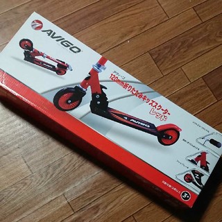 トイザラス(トイザらス)の【新品】AVIGO 折りたたみキッズスクーター(三輪車/乗り物)