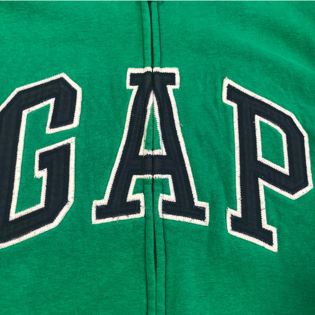 GAP Kids(ギャップキッズ)のGAP  パーカー キッズ/ベビー/マタニティのキッズ服男の子用(90cm~)(その他)の商品写真