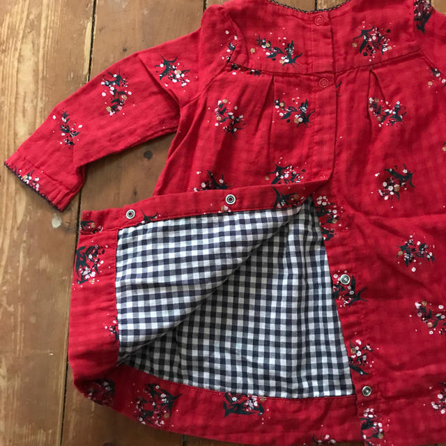 PETIT BATEAU(プチバトー)のプチバトー　花柄ワンピース キッズ/ベビー/マタニティのベビー服(~85cm)(ワンピース)の商品写真