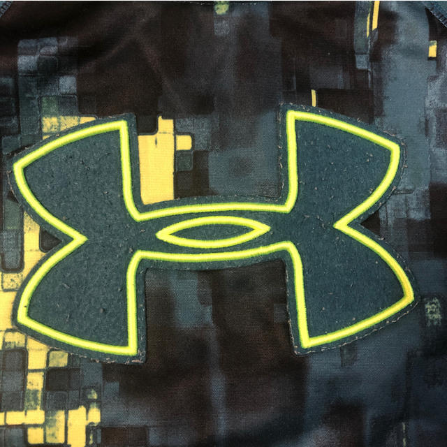 UNDER ARMOUR(アンダーアーマー)のアンダーアーマー  パーカー キッズ/ベビー/マタニティのキッズ服男の子用(90cm~)(その他)の商品写真